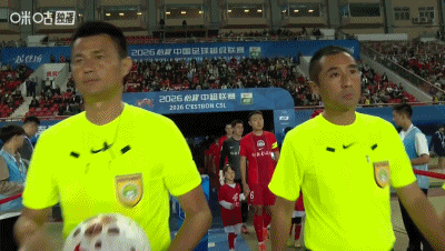 半场:津门虎1-0河南,谢蒂内凌空世界波,王上源中框